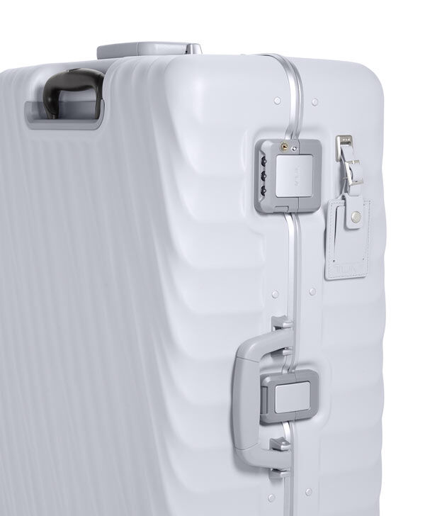 Tumi white luggage outlet