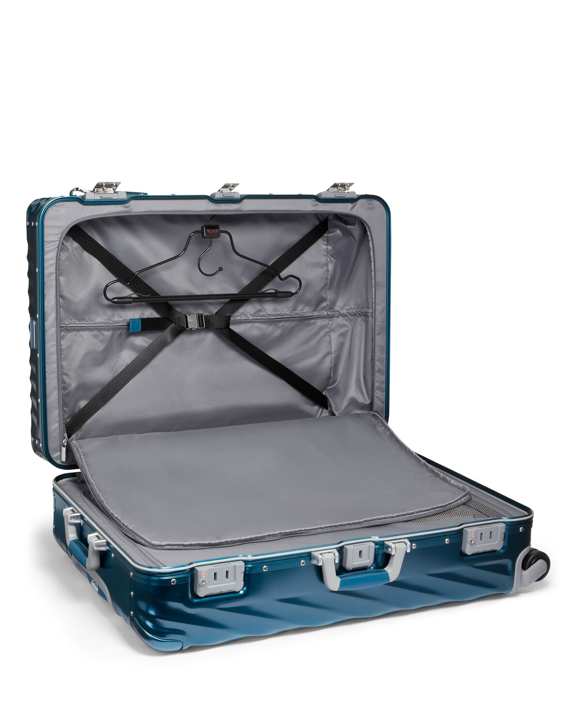 Tumi 19 Degree Aluminum EXTENDED TRIP EXP P/C  Dark Denim