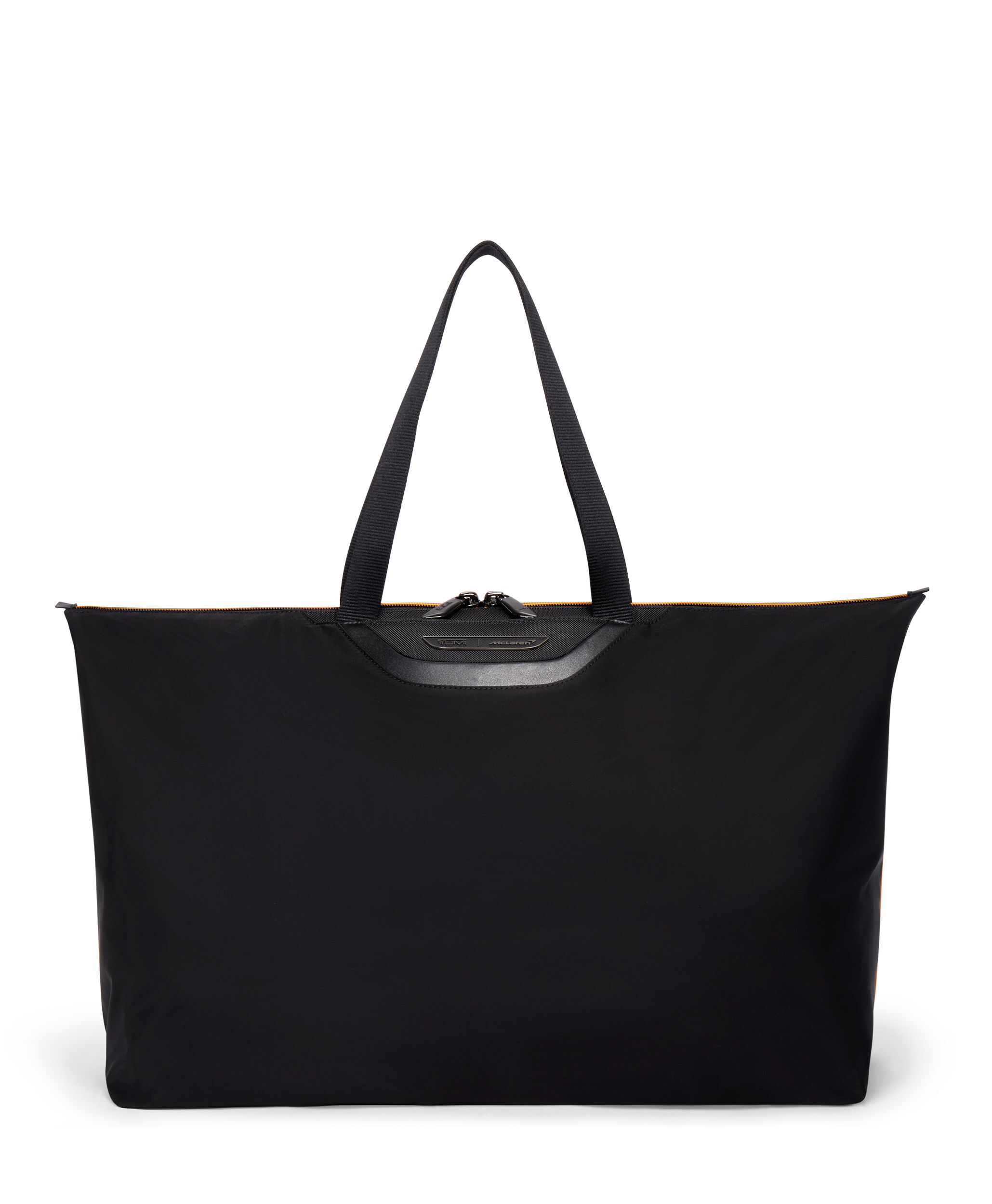 Tumi m tote 2025