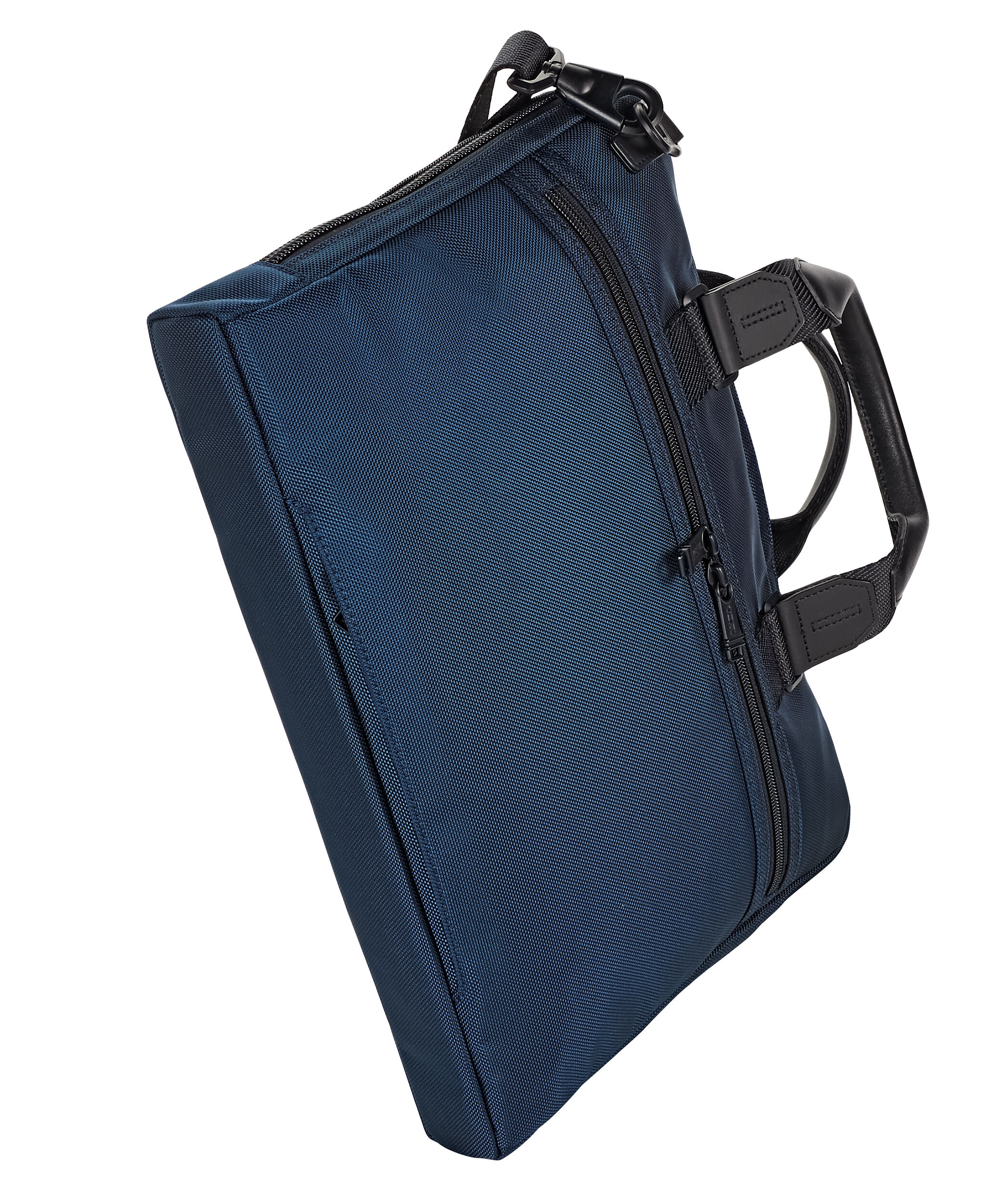 tumi aviano slim brief