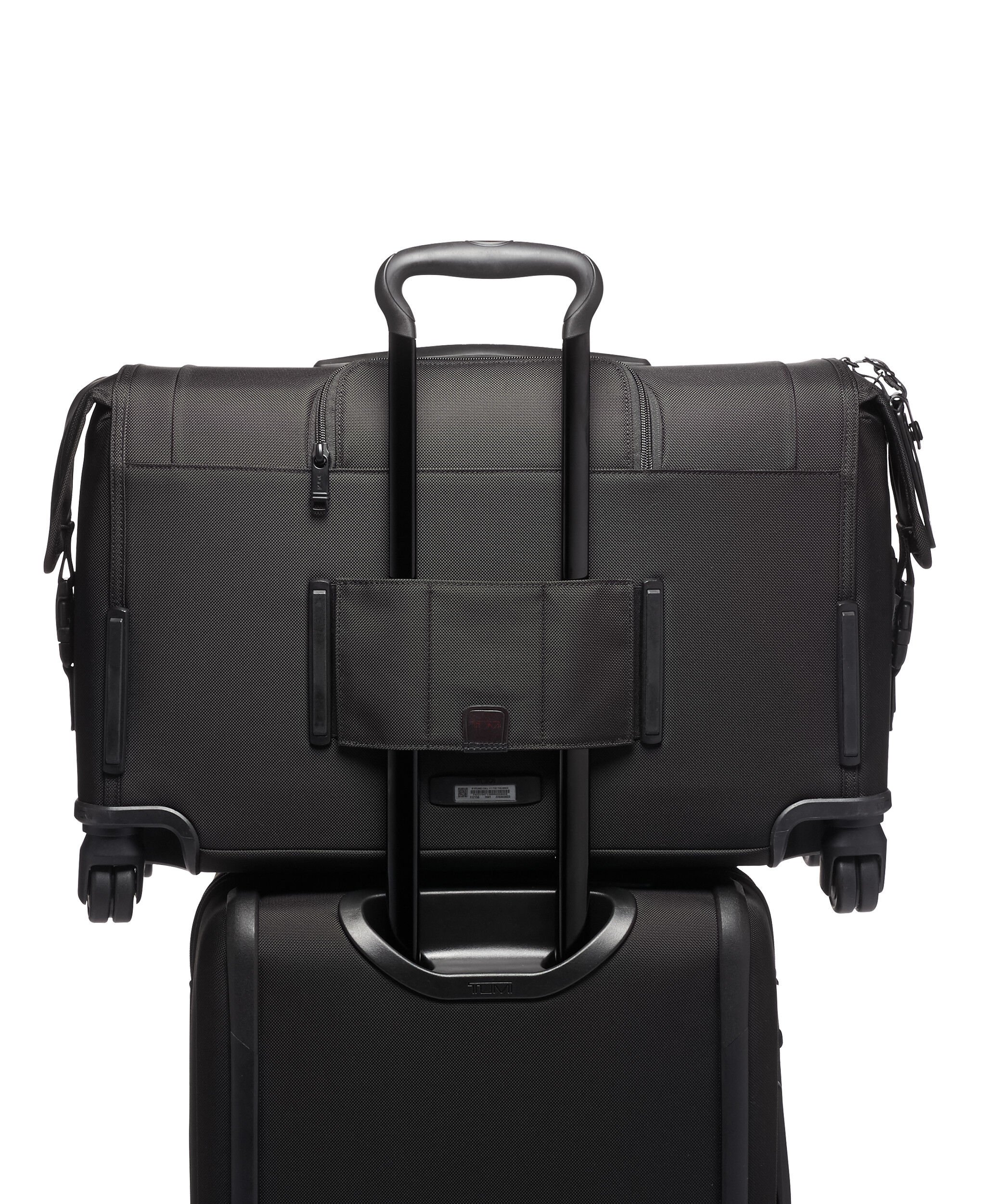 Alpha 3 Garment Carry-On 37 cm Black | TUMI Spain