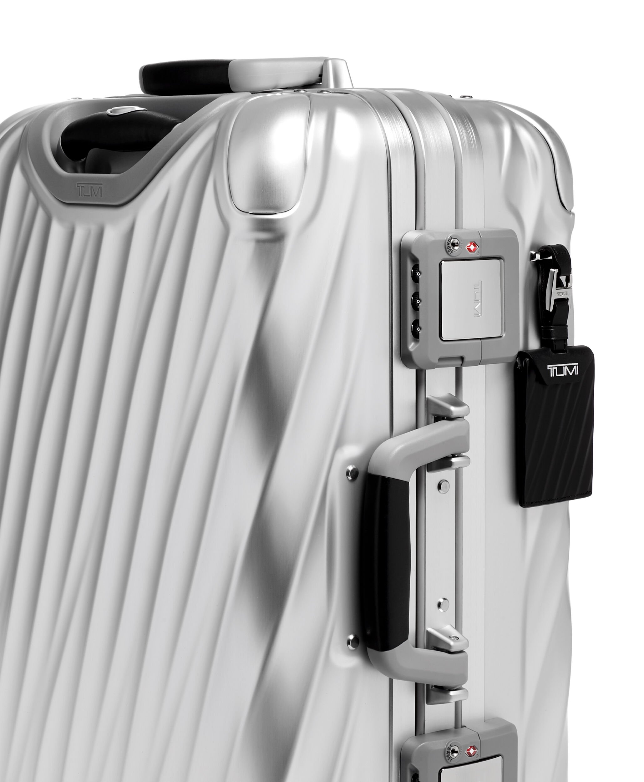 Tumi 19 degree aluminum 2025