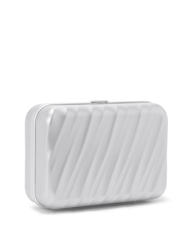 TUMI