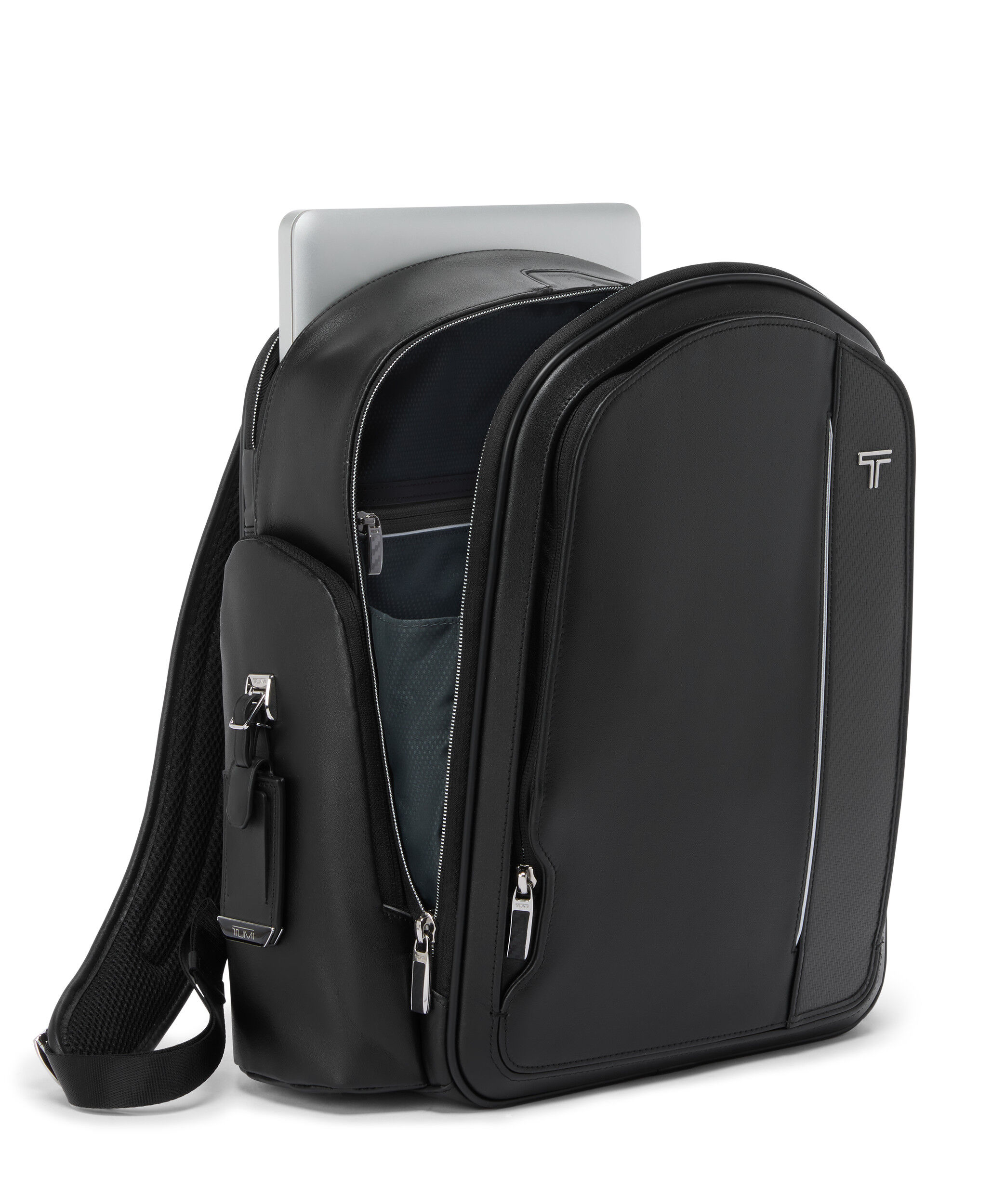 TUMI