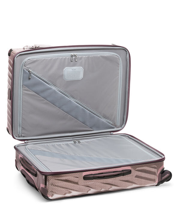 19 Degree Collection | TUMI