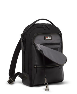 Harrison Mochila Bradner