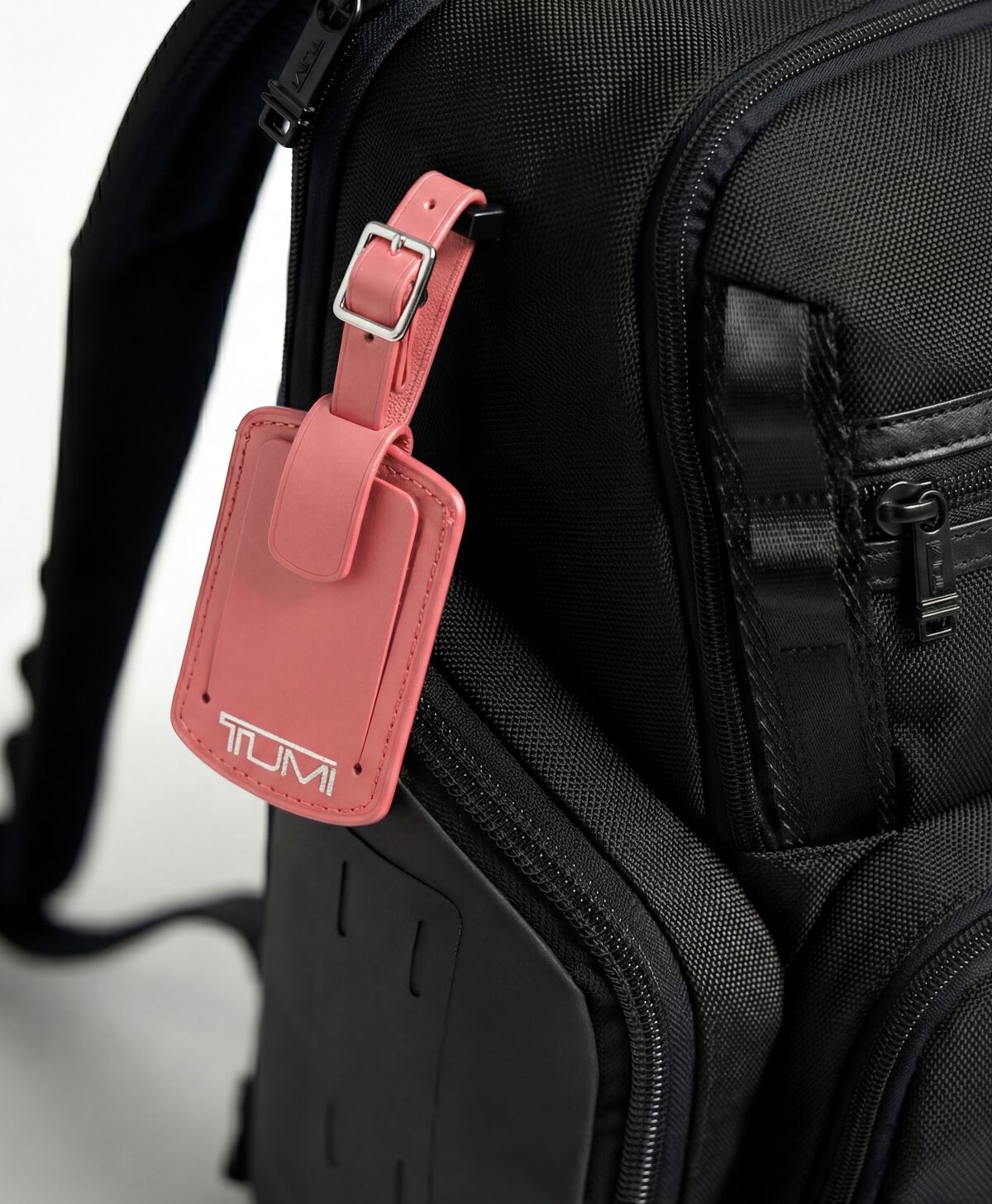 TUMI ACCENTS Size B Luggage Tag