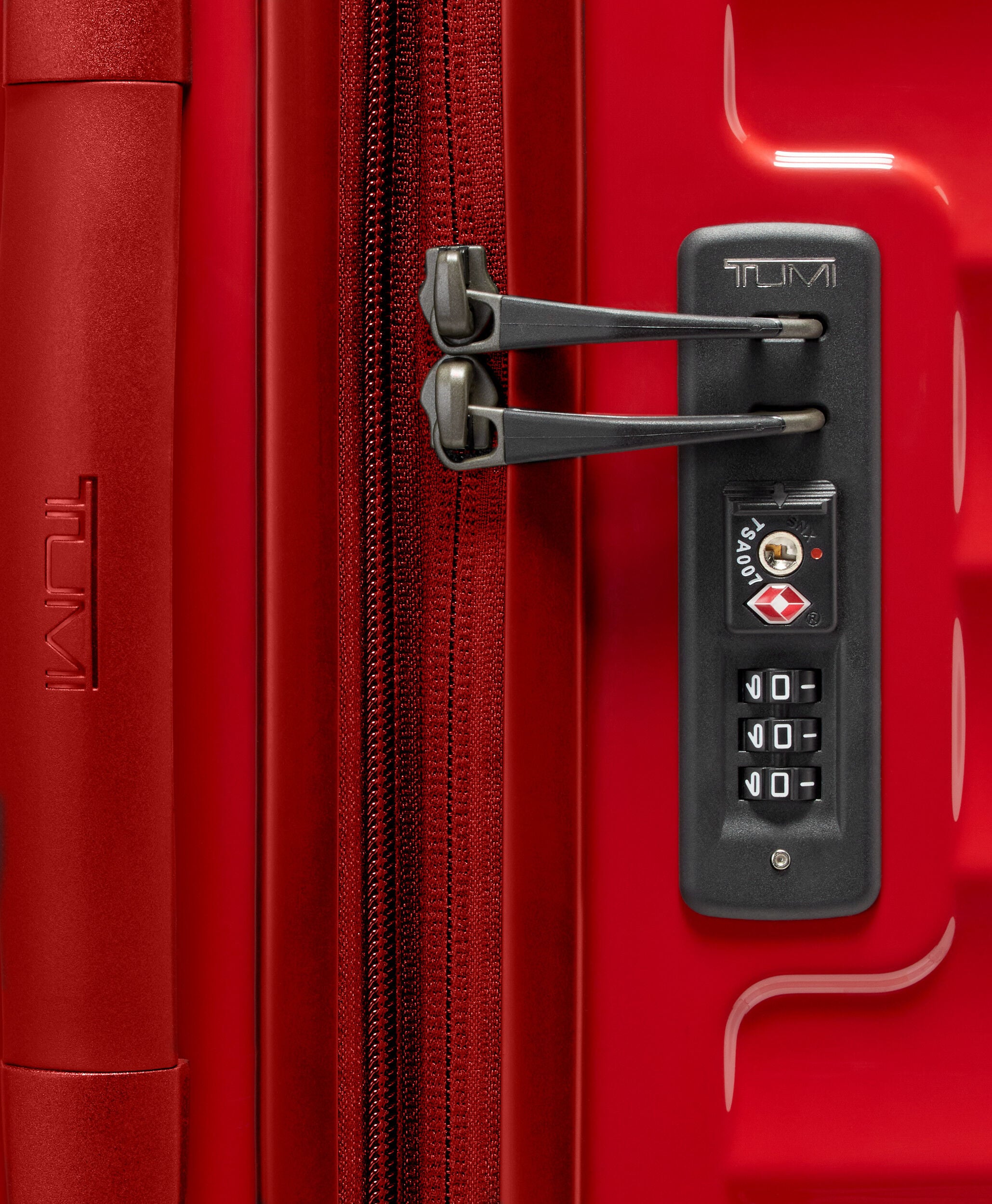 139686-1726_07.jpg?sw=1200&sh=1456
