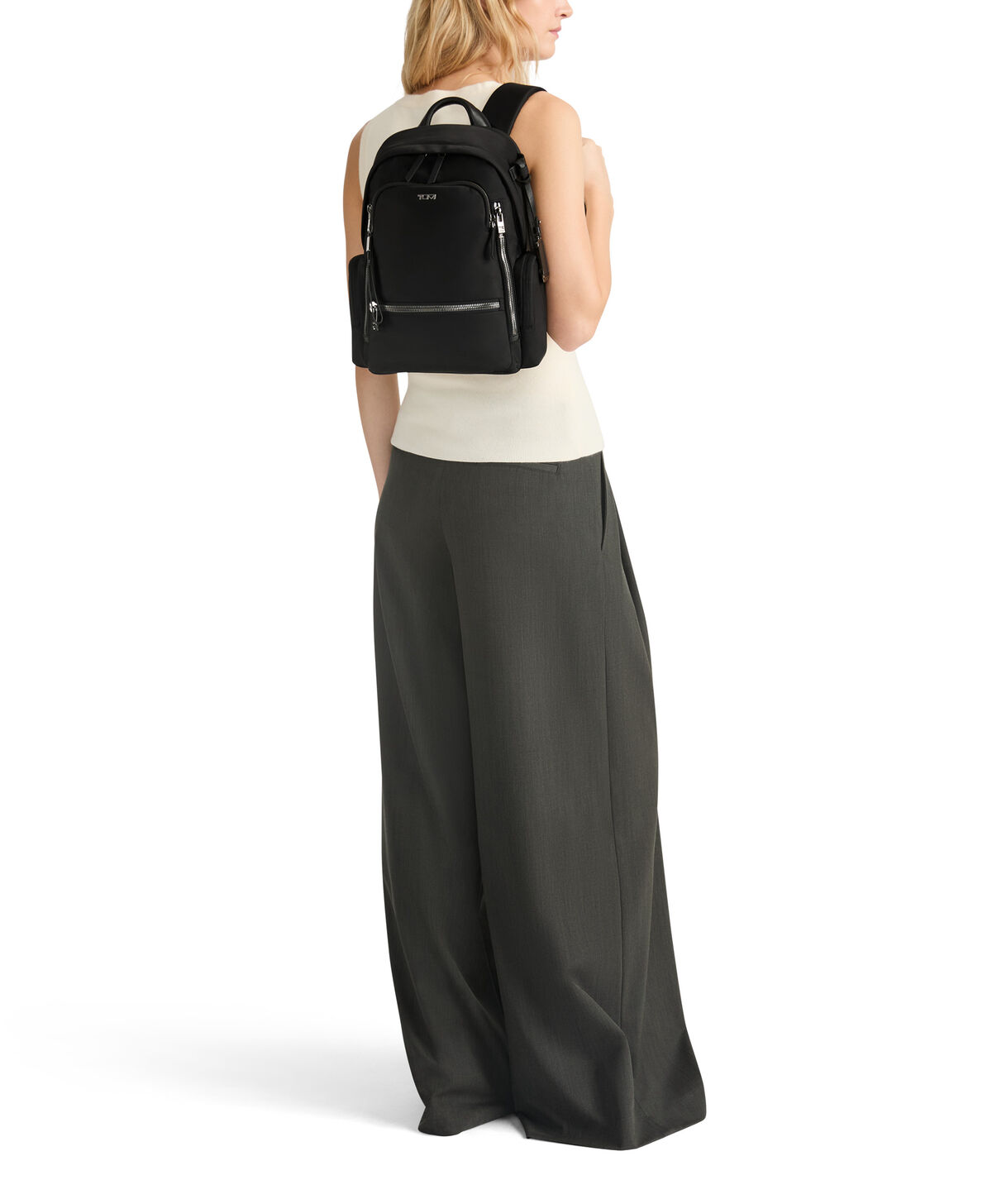 TUMI Mochila mediana Celina