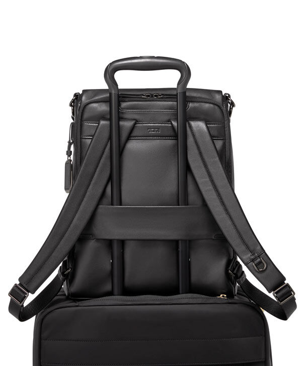 TUMI