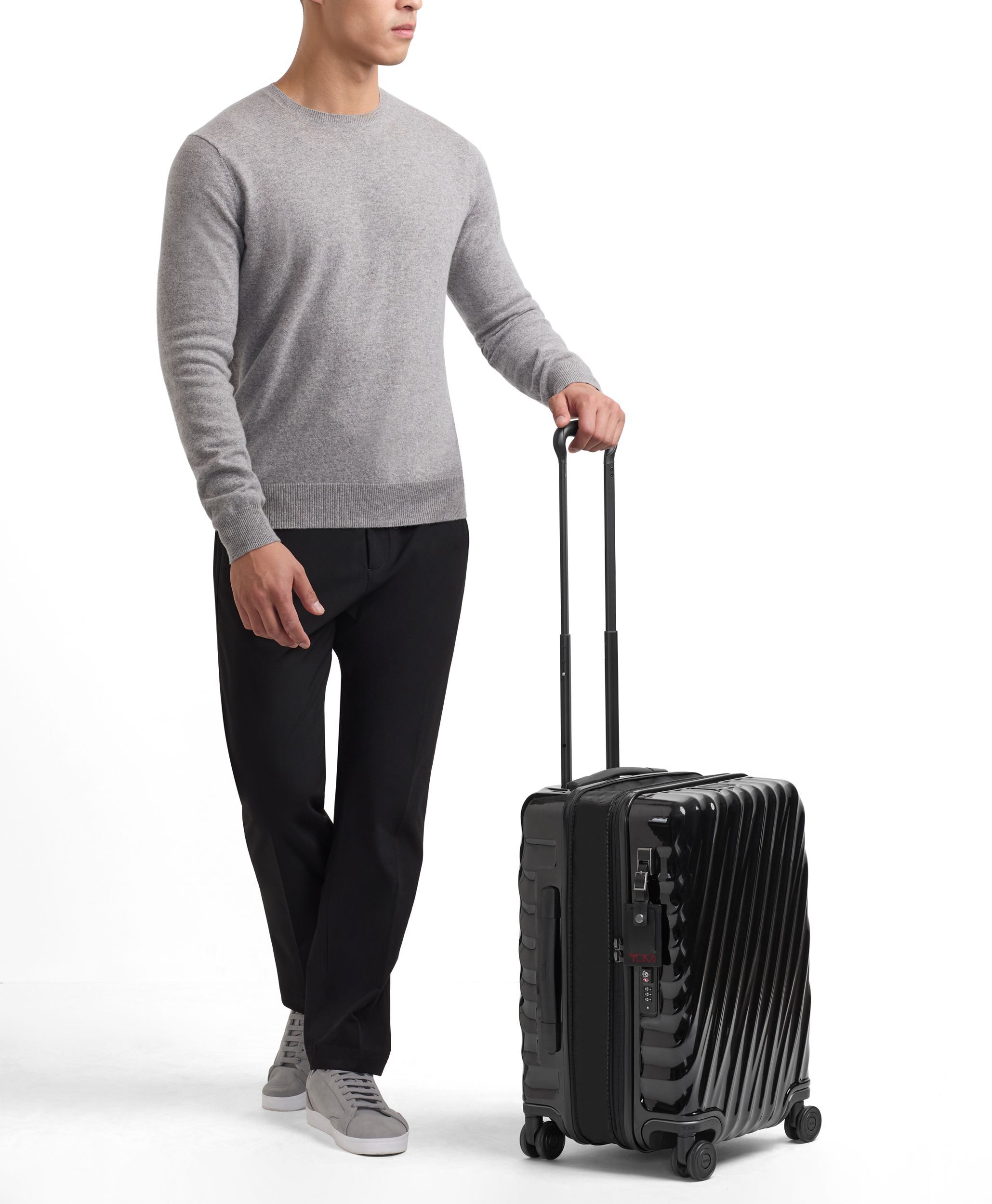 19 Degree International Expandable Carry-On 55 cm Black | TUMI Spain