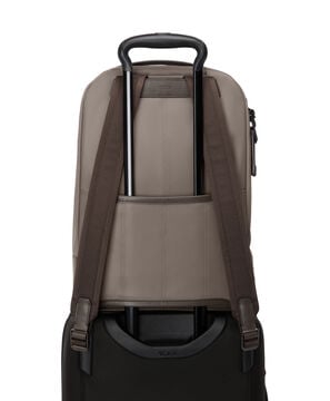Harrison Mochila Bradner